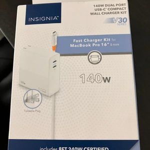 Insignia Fast Charger Kit